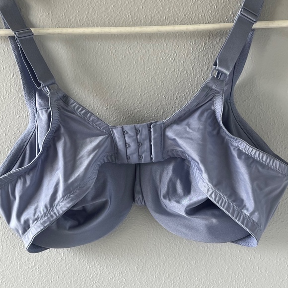 Warners all you need bra 40D - Picture 2 of 3